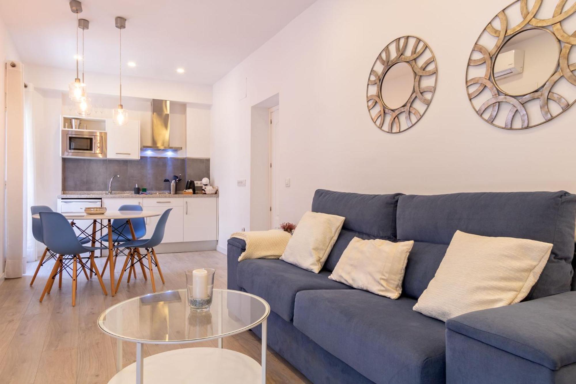 Appartement Nine O Clock San Luis Skyview à Séville Extérieur photo